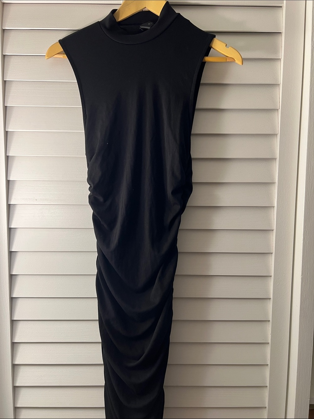 Sleeveless Black Ruched Midi Dress